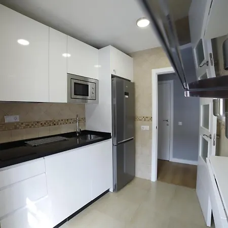 Apartman En San Basilio Junto A Torre De Belen