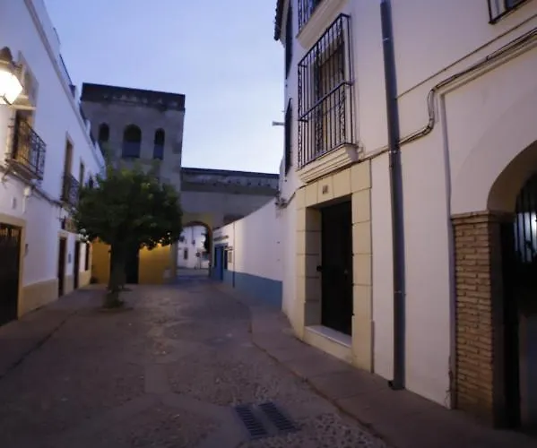 En San Basilio Junto A Torre De Belen Córdoba