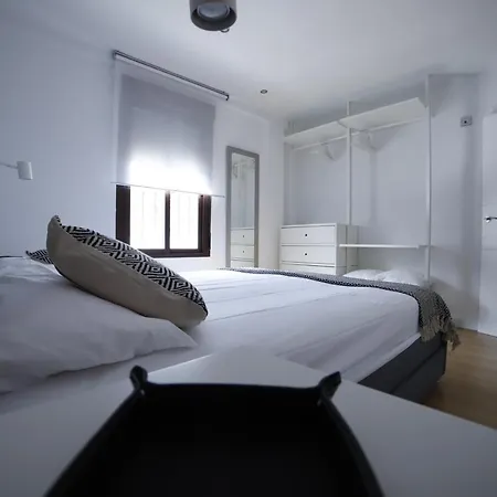 En San Basilio Junto A Torre De Belen *